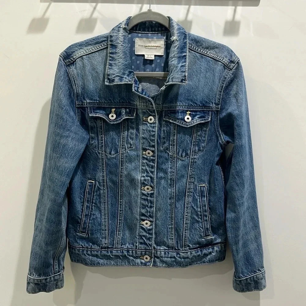 Pilcro Anthropologie Denim Distressed Medium Wash Jean Jacket Sz S